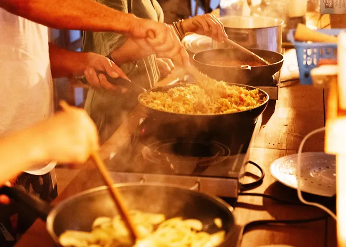 Campingplads Aparra Surfcamp *